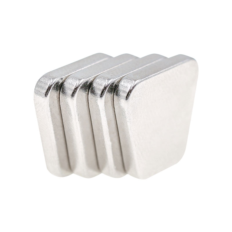 แม่เหล็กถาวรรูปสี่เหลี่ยมคางหมู