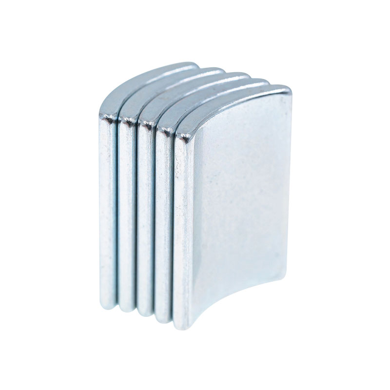 แม่เหล็กถาวรส่วนโค้ง / กระเบื้อง / ส่วน